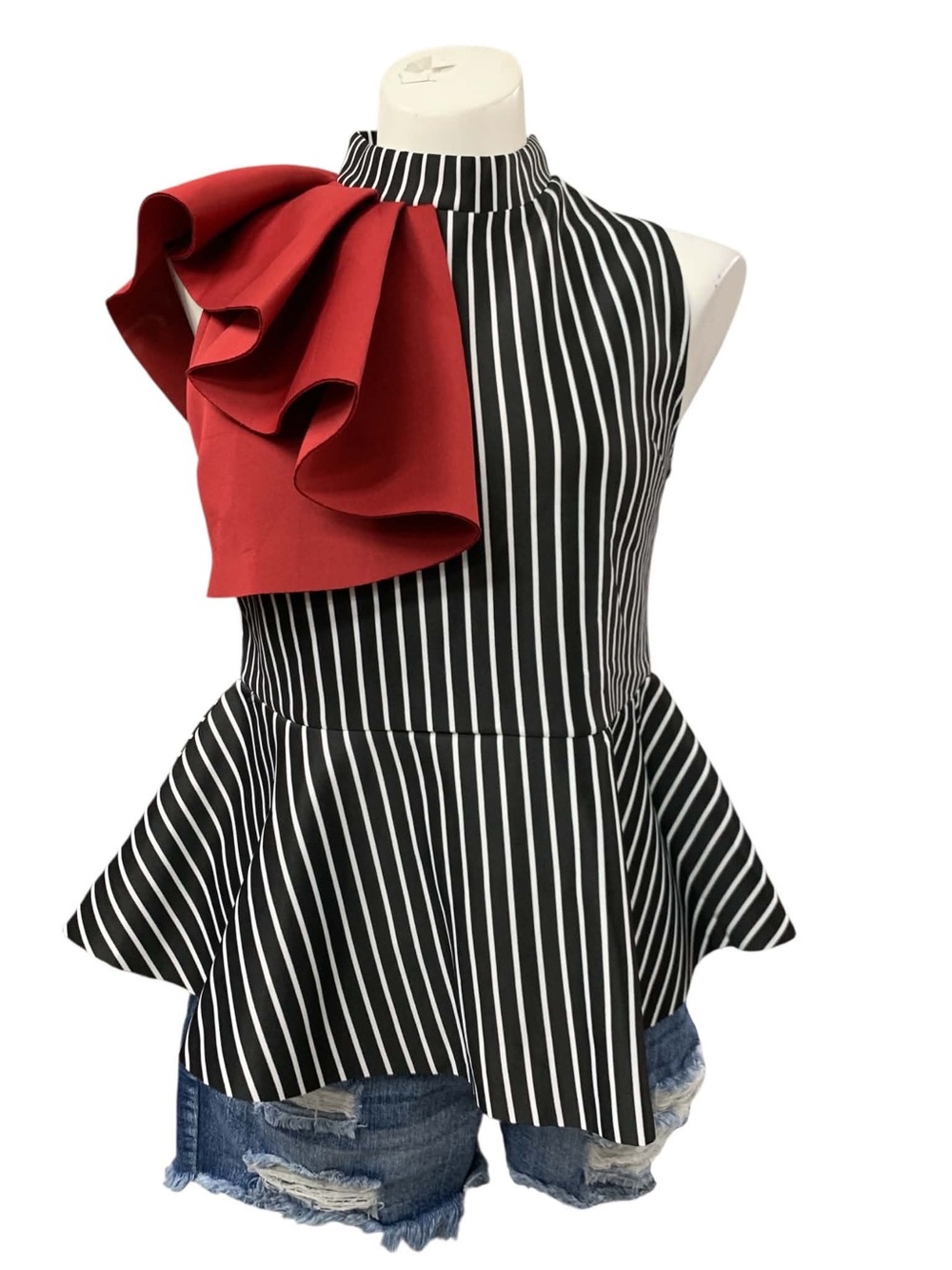 2X Frenz Striped Black & White Peplum Tunic with Red Ruffle Shoulder Size L